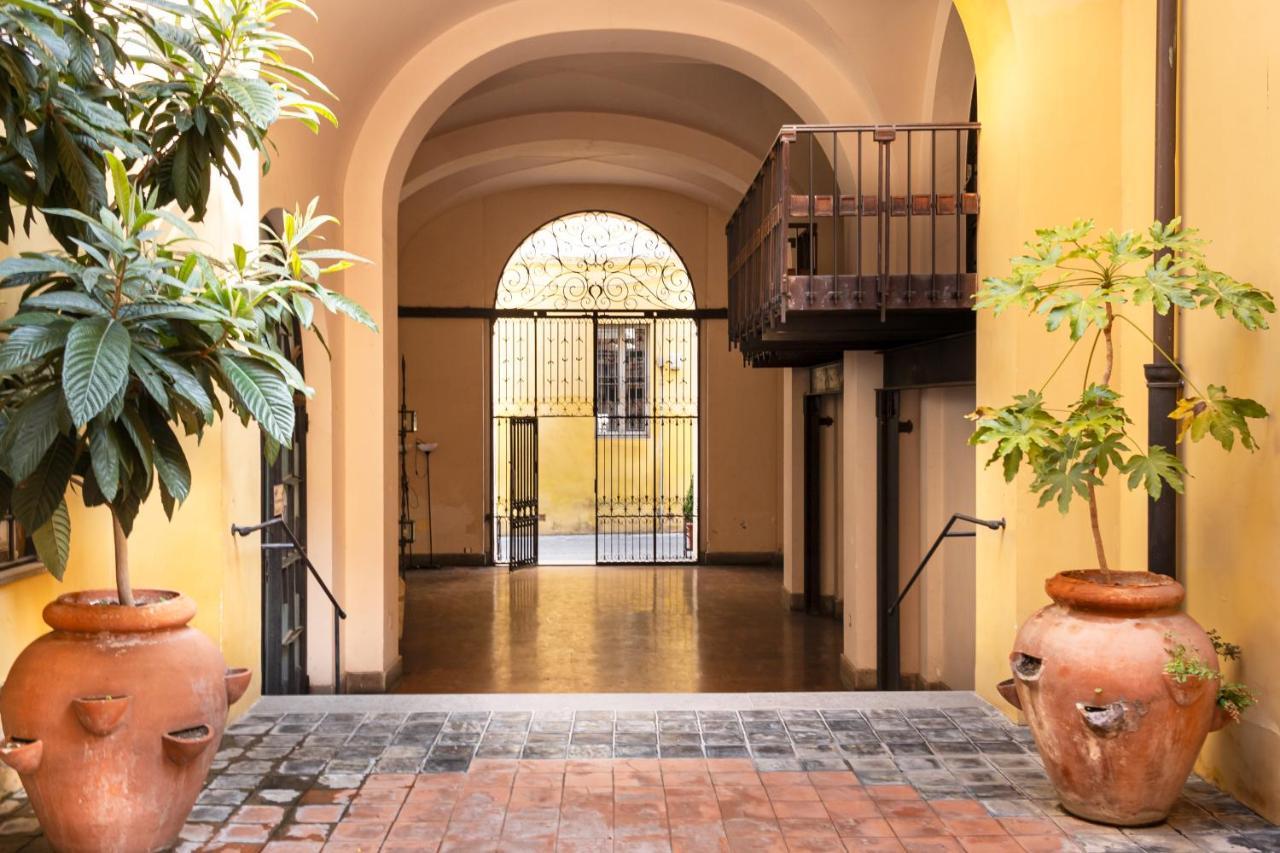 Charme & Chic San Giacomo Róma Kültér fotó